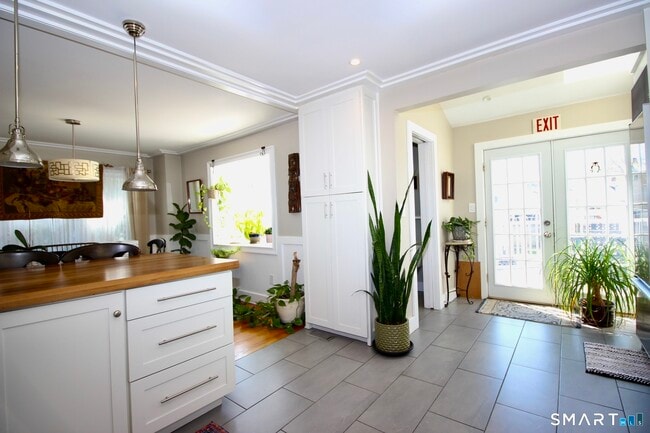 Photo - 25 Center Terrace