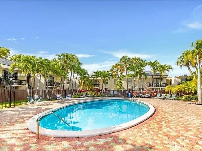 Photo - 8301 SW 142nd Ave Unit B205