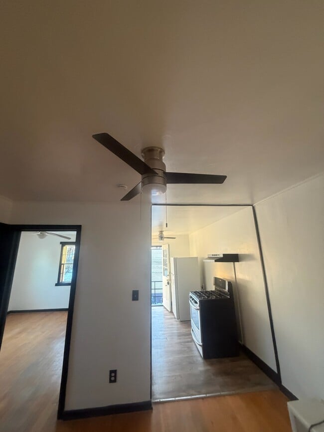 Photo - 1465 W 7th Ave Unit A