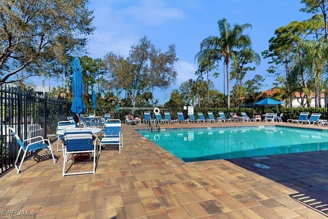 Photo - 350 Robin Hood Cir Unit 202