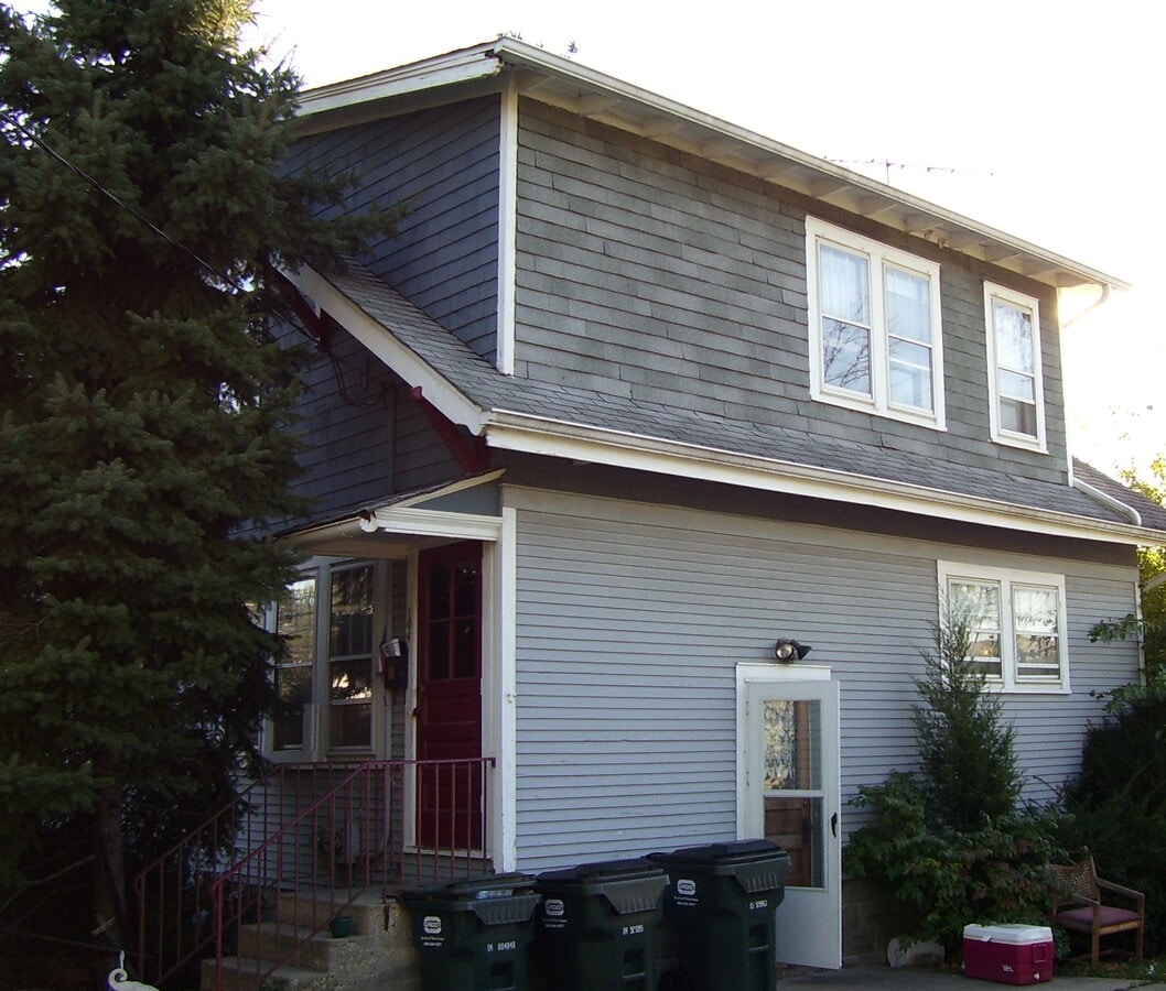 Photo - 104 N Hager Ave Unit 2nd Floor