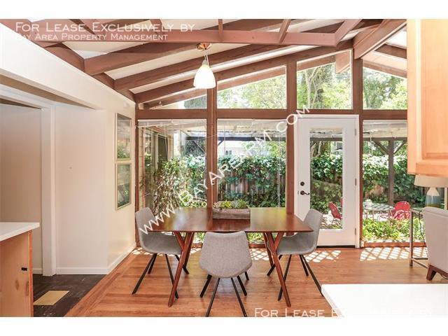 Photo - 3127 Barney Ave