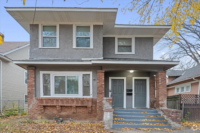 Building Photo - 1507 N Oliver Ave Rental
