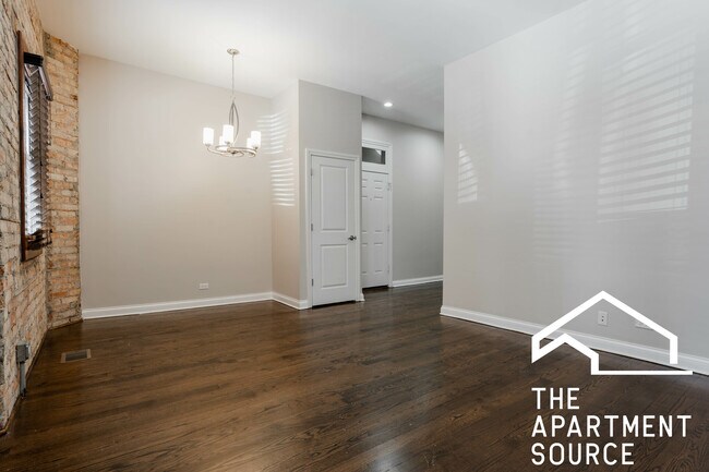 Photo - 1758 W Montrose Ave Unit 1