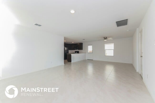 Photo - 5816 Rockrose Ln House