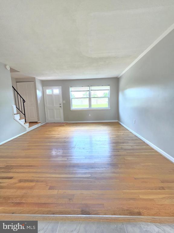 Photo - 712 Mansfield Rd