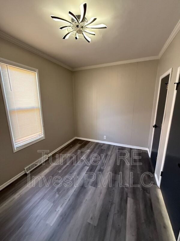 Photo - 17842 Park Ave