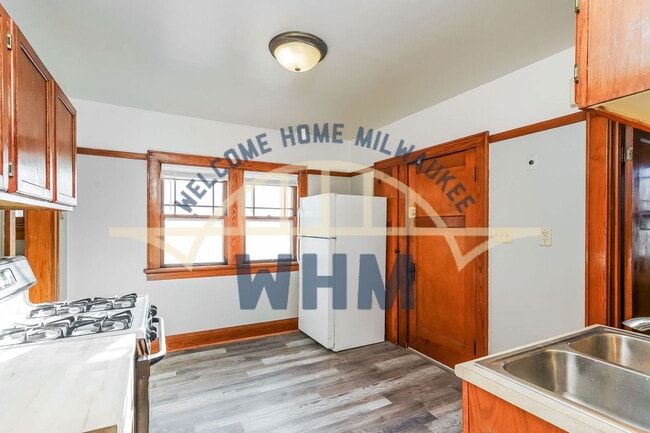 Photo - 3019 N 61st St