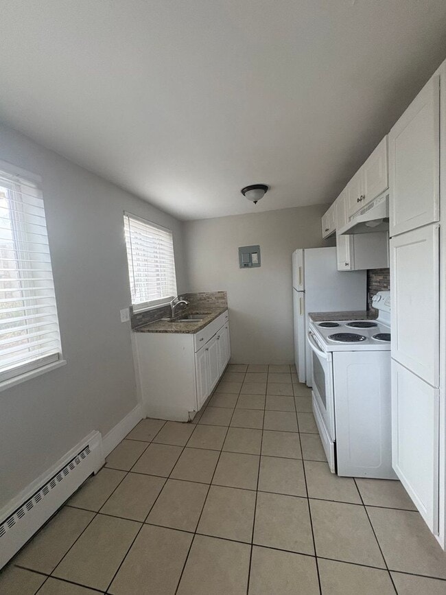 Photo - 1475 Macon St Unidad 03
