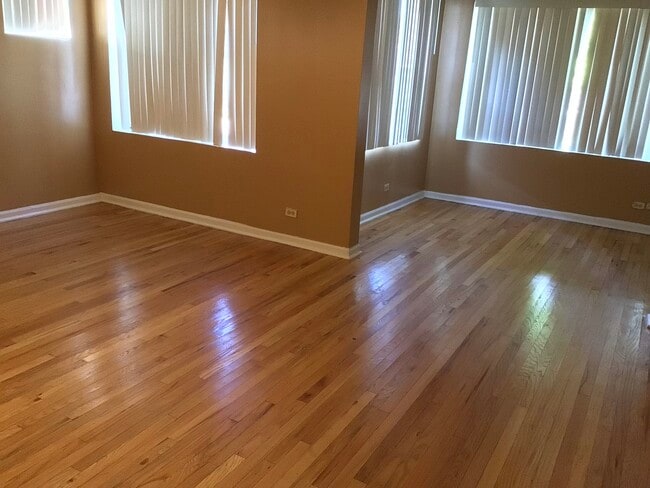 Photo - 4955 W Washington Blvd Unit 2
