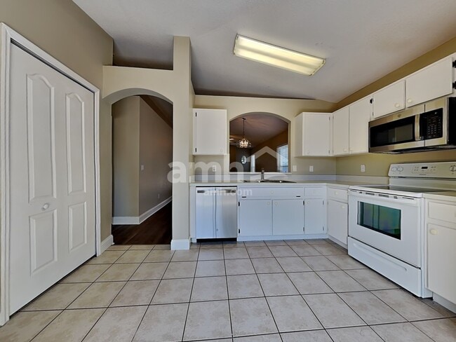Photo - 1739 Mosaic Forest Dr