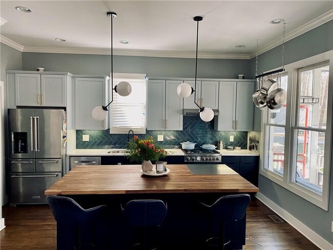 Photo - 2231 Cavanaugh Ave SE