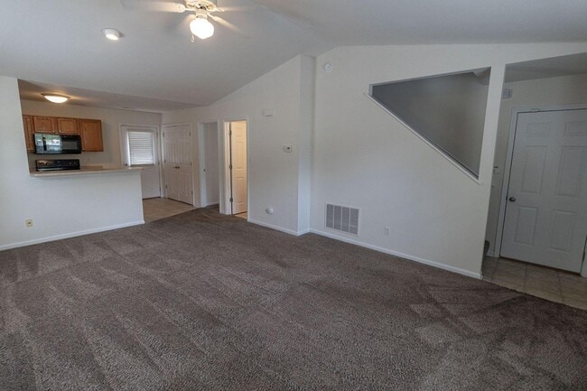 Photo - 3300 E St Charles Rd