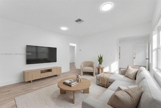 Photo - 2434 Coolidge St Unit 1