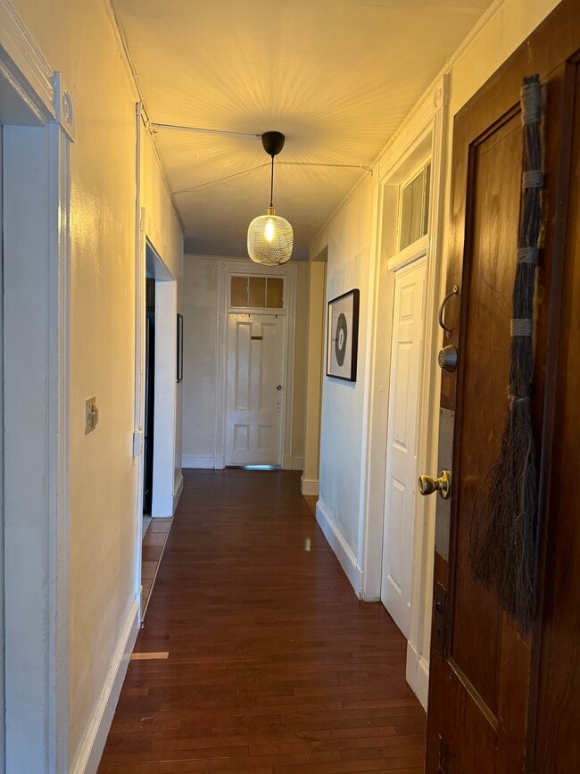 Building Photo - 1 Sachem St Unit 1