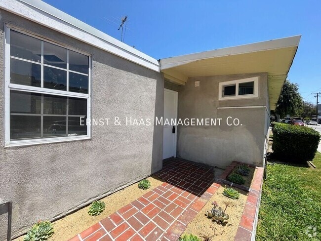 Building Photo - 3737 LeSage St Rental