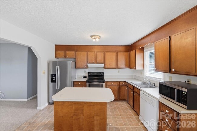 Photo - 1607 McFarland Dr