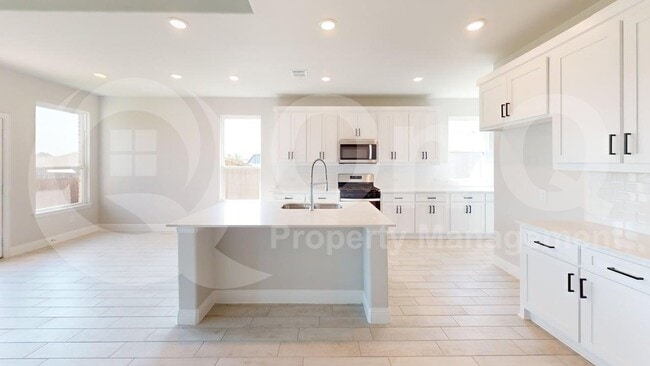 Photo - 920 Lido Ln