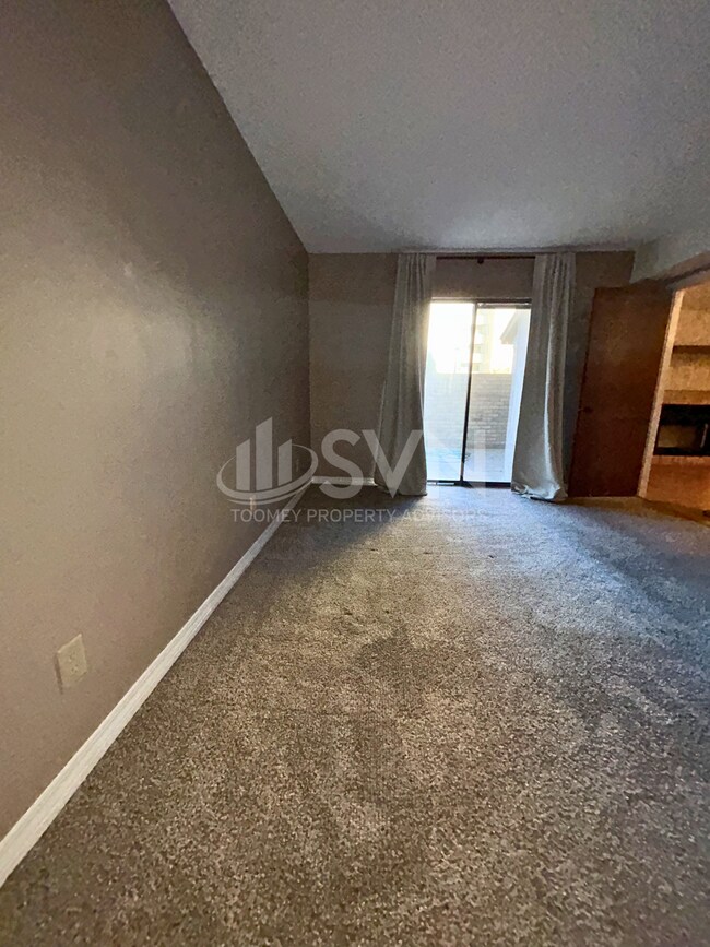 Photo - 200 Parma Dr