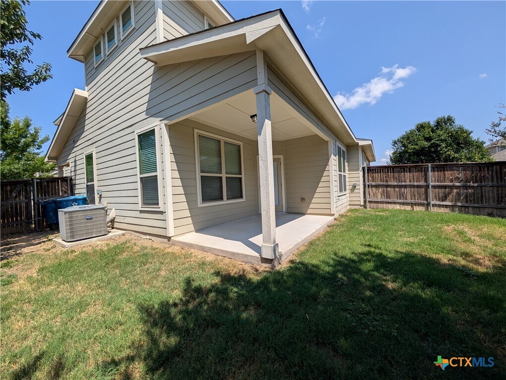 Photo - 712 Gristmill Dr