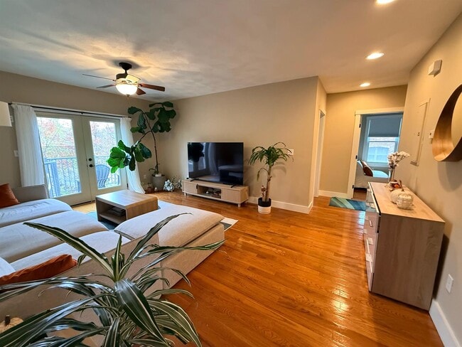 Photo - 119 Central St Unidad 1