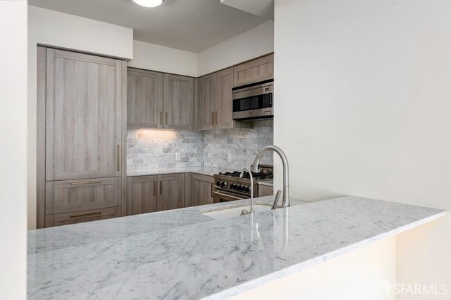 Photo - 401 Harrison St