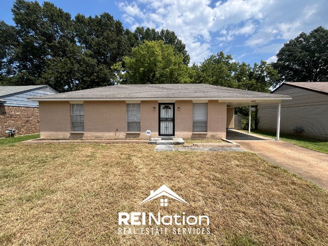 Building Photo - COZY & CLEAN! 3BR Memphis Value | Hardwoods & Open Kitchen | Fenced Yard!