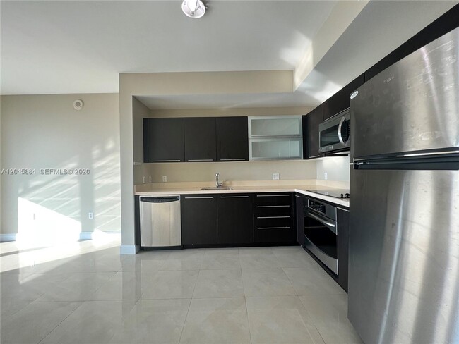 Photo - 90 SW 3rd St Unit 1710