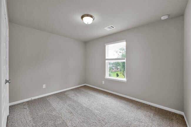 Photo - 213 Harper Ridge Dr