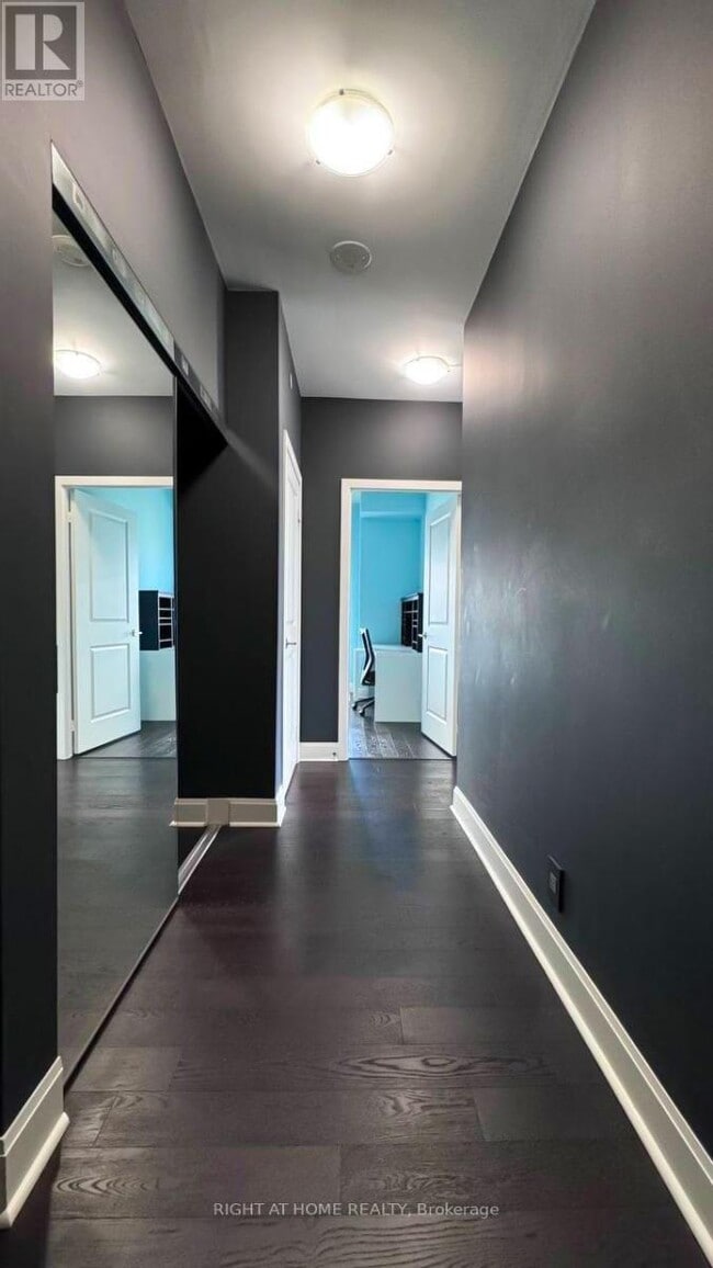 Photo - 33 Shore Breeze Dr Unit 2809