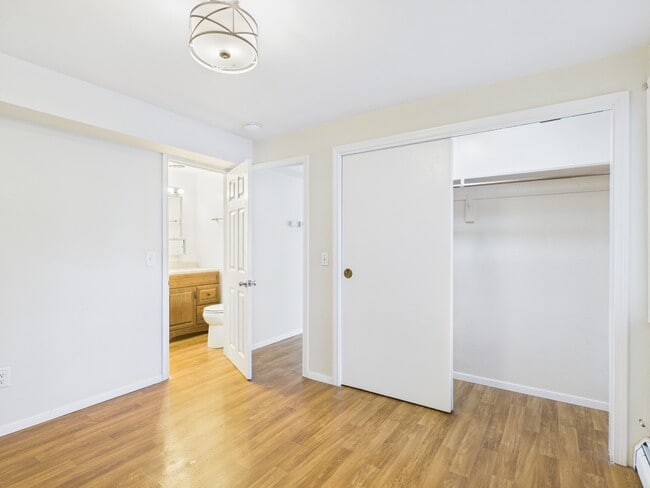 Photo - 518 Halvorson Rd