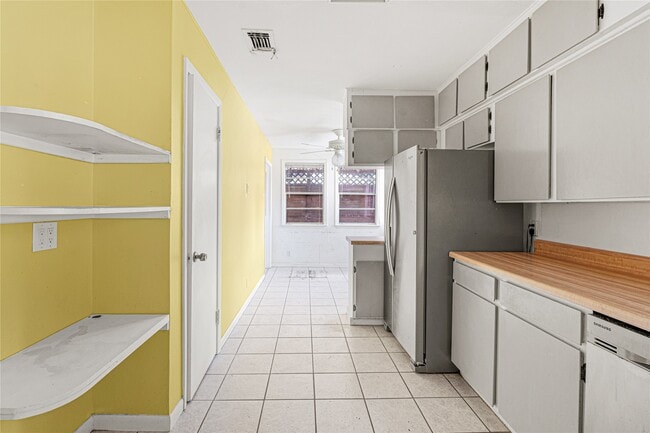 Building Photo - 1457 Confederate Rd