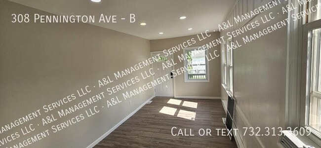 Photo - 308 Pennington Ave Unit B