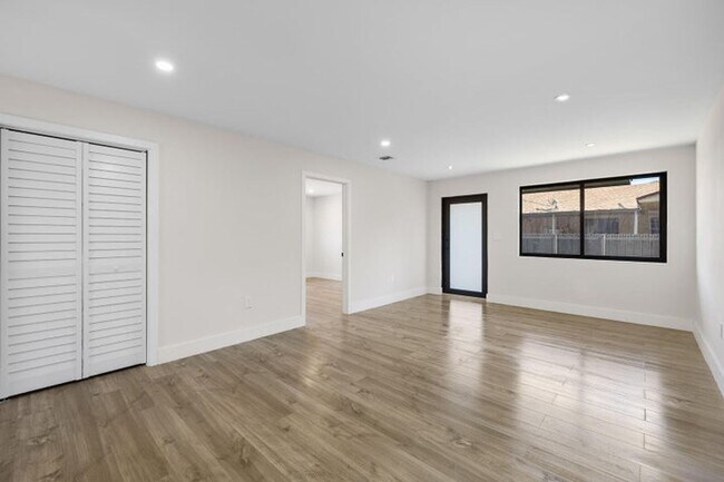 Photo - 1522 NW 41st St