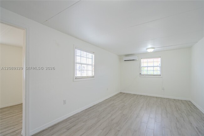 27 SW 55th Ave Unidad S