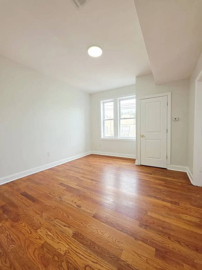 Photo - 162 Bergen Ave Unit 3A