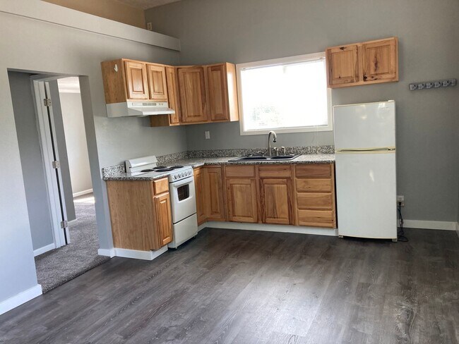 Photo - 3831 Duplex Ct SE Unit Duplex 3831  B