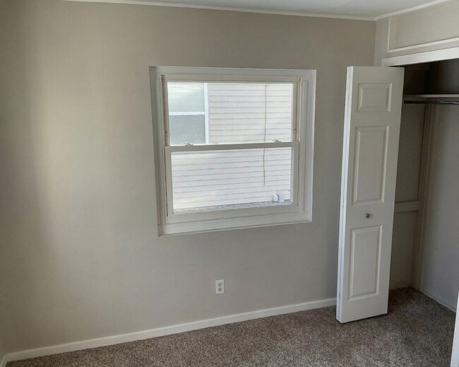 Photo - 222 Bellfield Ave