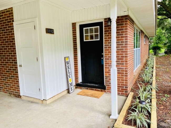 Photo - 1113 Buckingham Dr