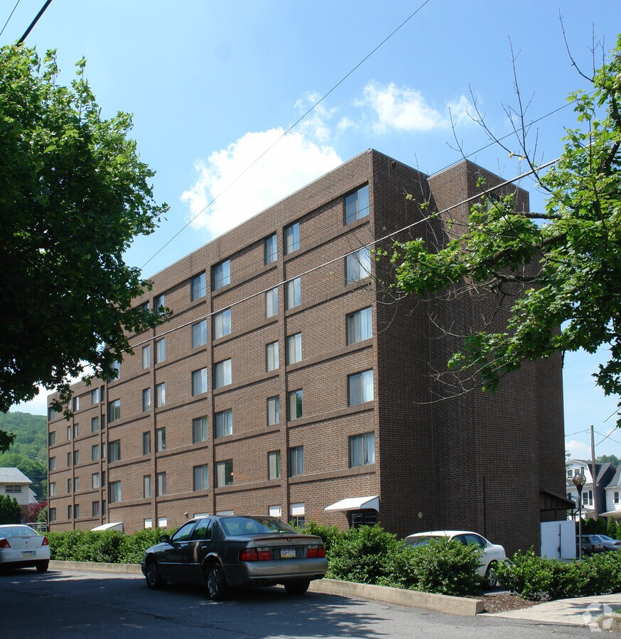 Photo - Mt. Carmel Apartments