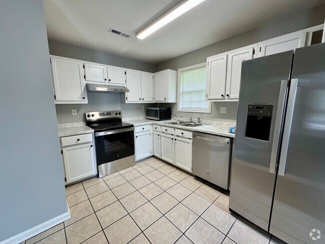 Building Photo - 809 Keller Ln Unit D Rental