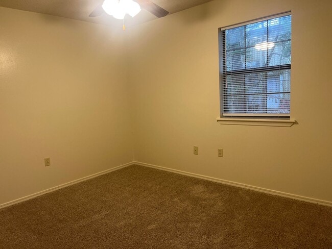 Photo - 311 N Joplin, Apt 1-7 Unit 311 N Joplin, Apt 7