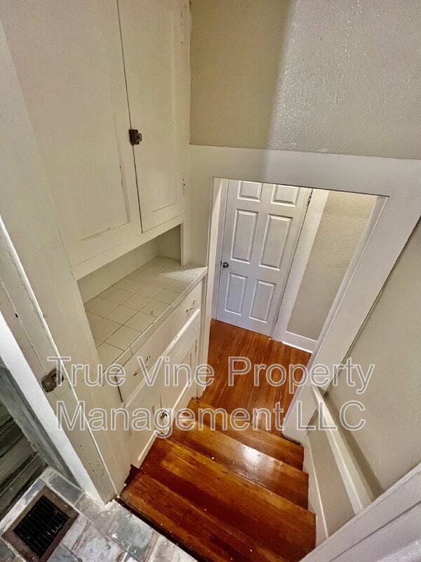 Photo - 253 Post Ave Unit 2