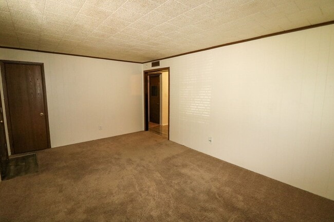 Photo - Cute Home Close to Town