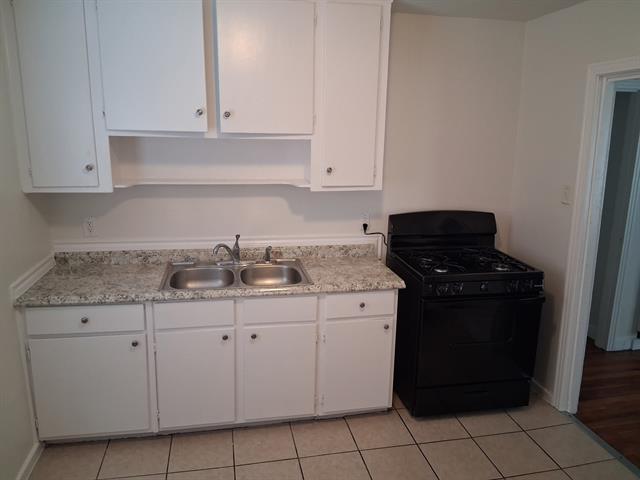 Photo - 2300 Grayson Ave