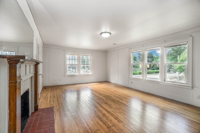 Photo - 715 S Kinney Ave Unit 3