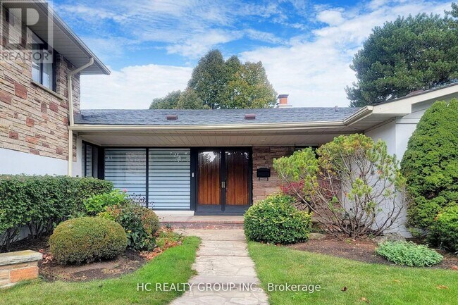 Photo - 83 Fairway Heights Dr
