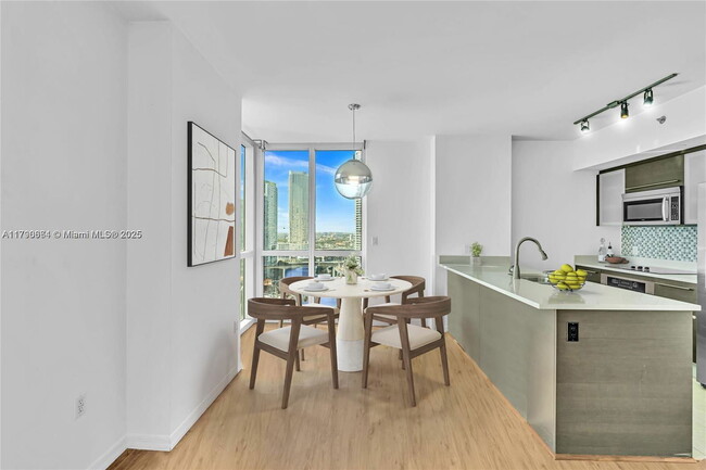 Photo - 55 SE 6th St Rental