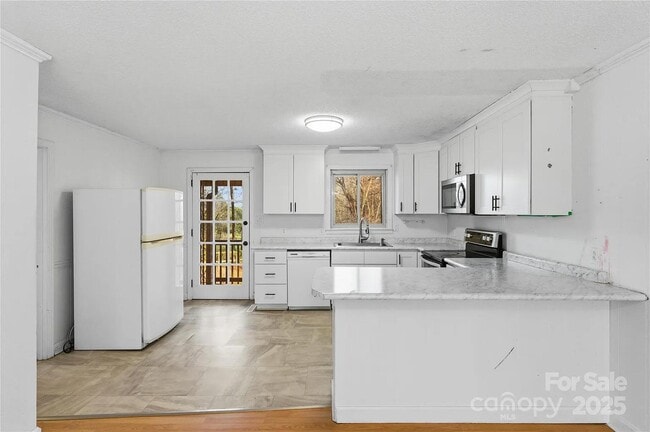 Photo - 1051 Cox Mill Rd