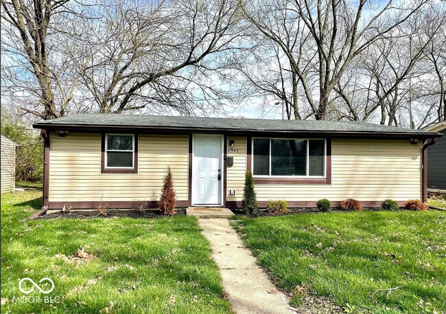 Photo - 2949 Wallace Ave